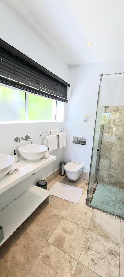 Finchley Guesthouse In Camps Bay Cape Town Phòng bức ảnh