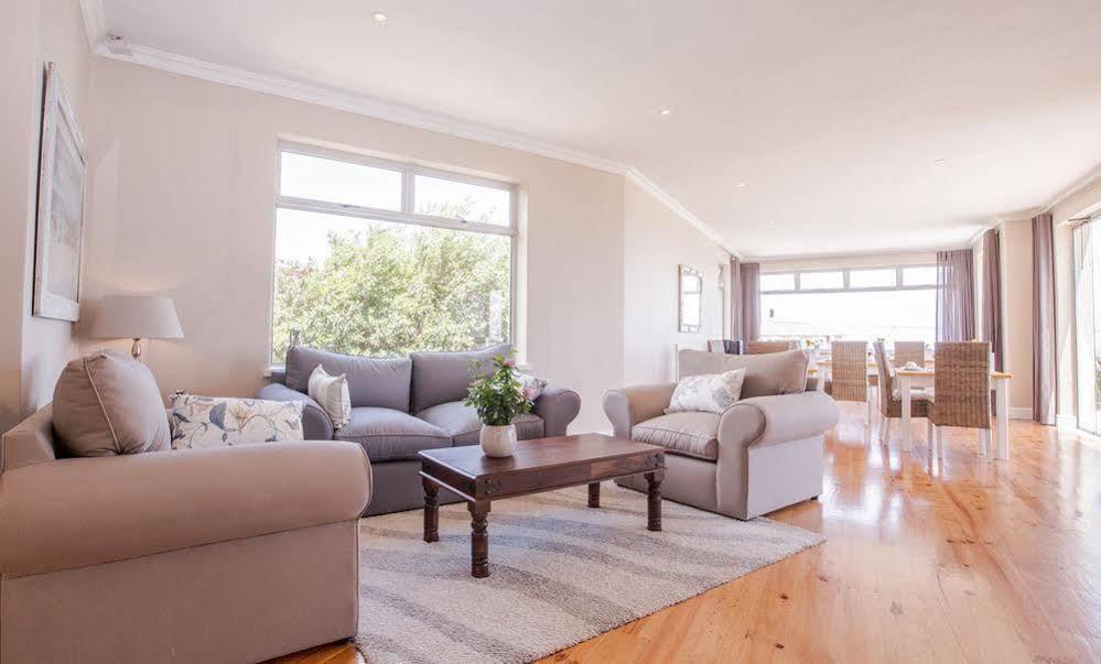 Finchley Guesthouse In Camps Bay Cape Town Ngoại thất bức ảnh
