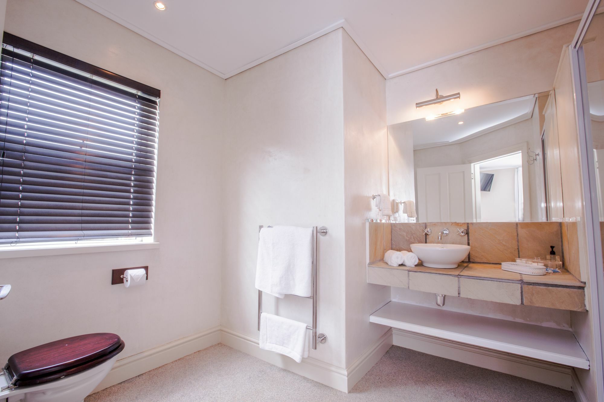 Finchley Guesthouse In Camps Bay Cape Town Ngoại thất bức ảnh