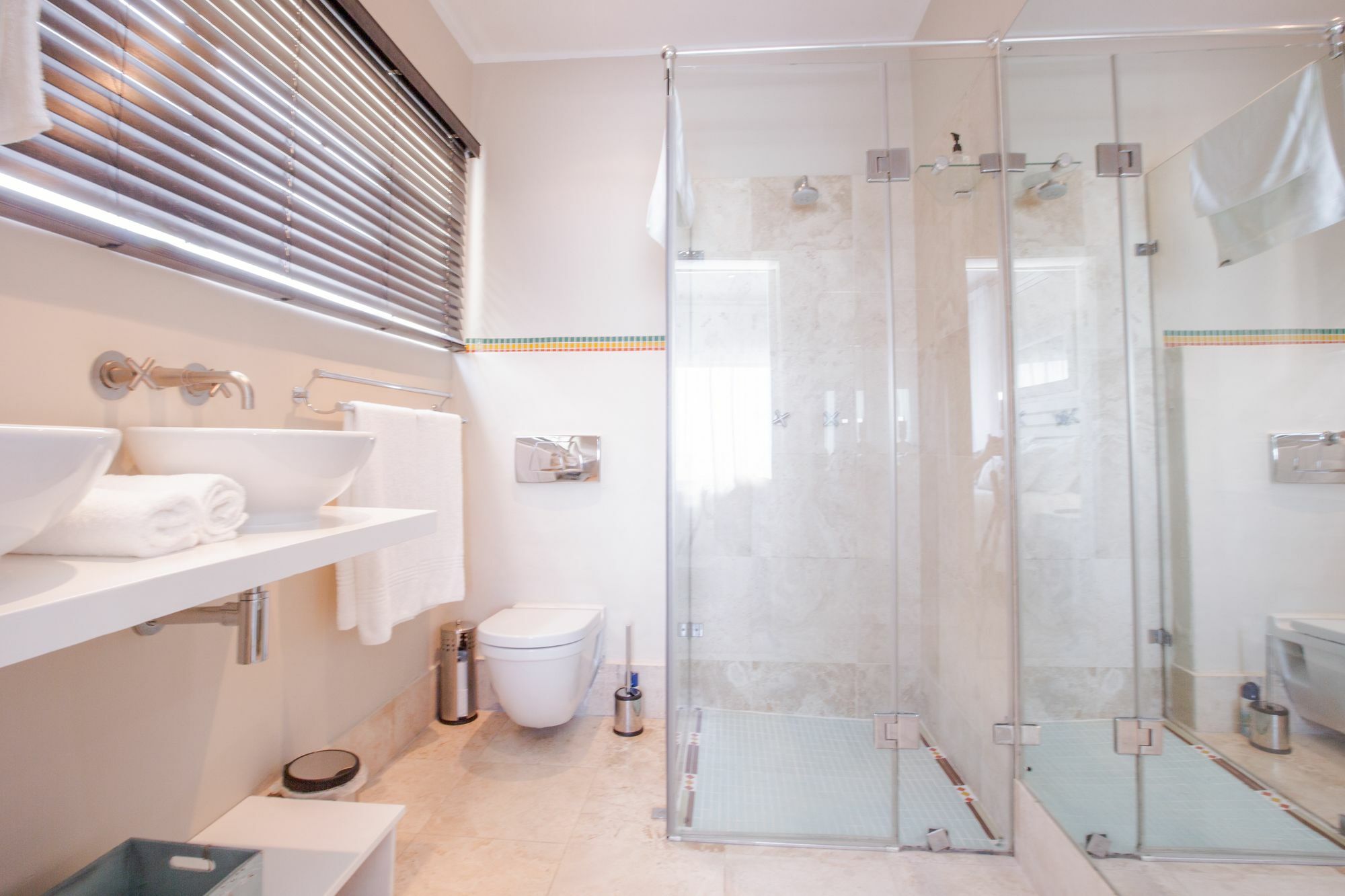 Finchley Guesthouse In Camps Bay Cape Town Ngoại thất bức ảnh